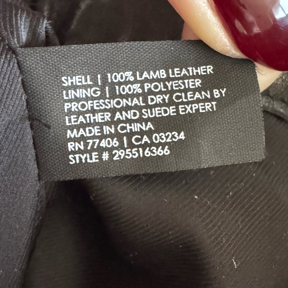 Club Monaco Rey Lambskin Shorts - Picture 5 of 5